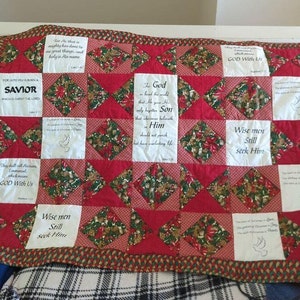 Christmas Wall Hanger Quilt