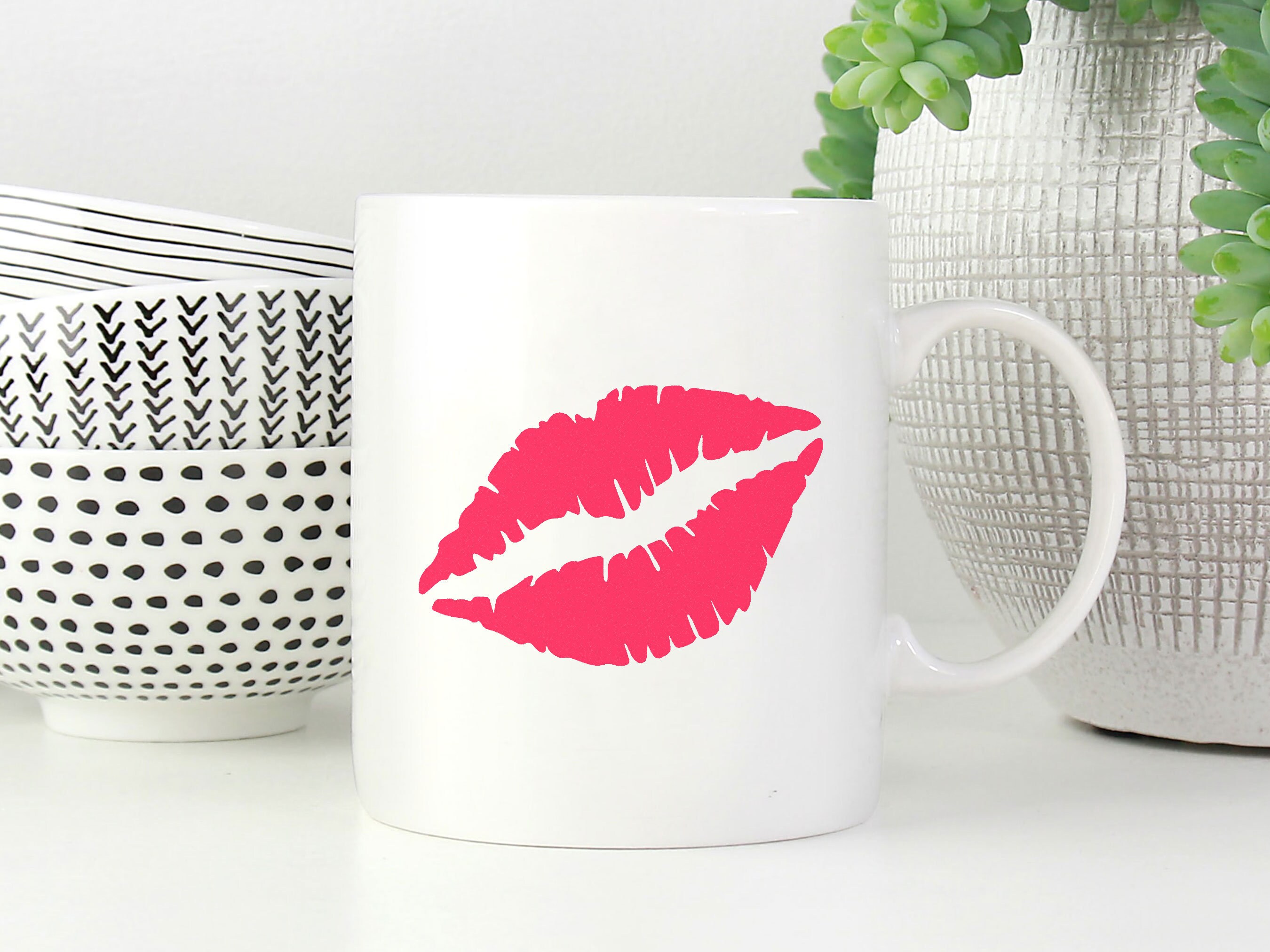Lips Stencil Reusable Lips Stencil Art Stencil DIY Craft - Etsy