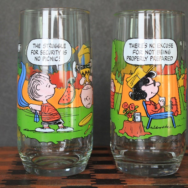 Vintage Snoopy Glass. Choose 1 From 4, Camp Snoopy Collection, McDonalds Glass Tumblers, 1968 United Feature Syndicate, Collector Gift, Host