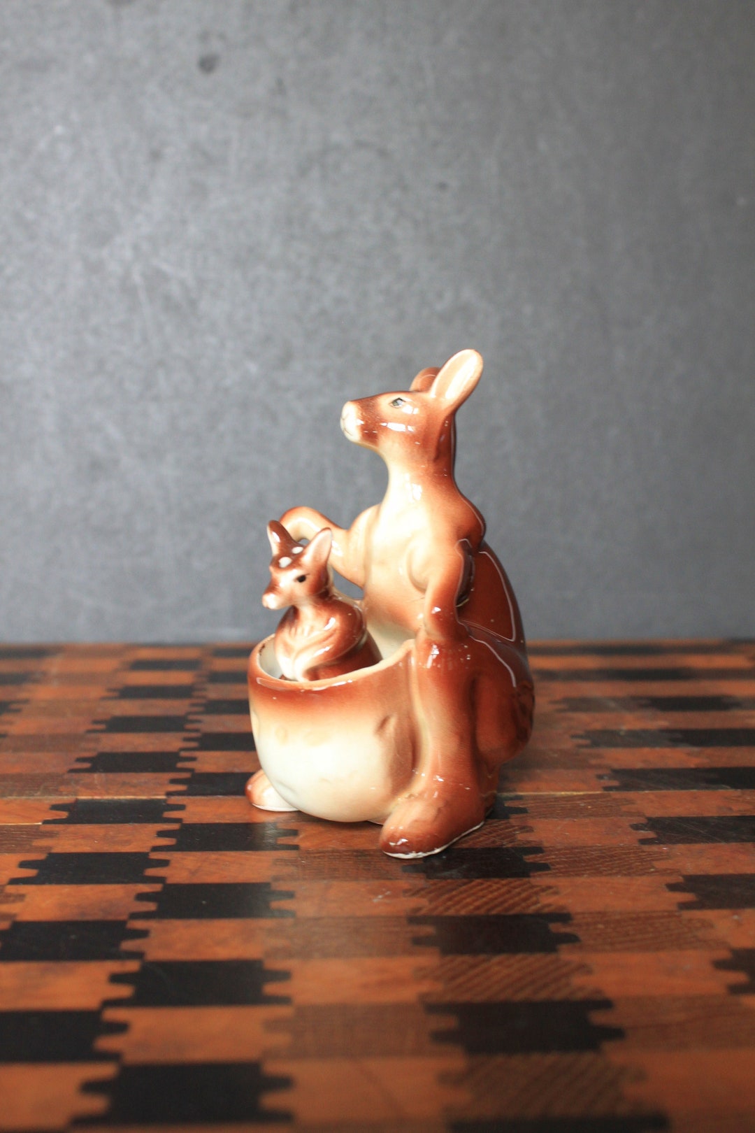 Vintage Kangaroo Salt and Pepper Shaker Set. Mom Kanga and Baby Joey