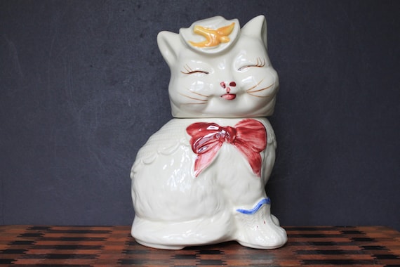Vintage Puss N Boots Cookie Jar. Shawnee, Ceramic White Cat With