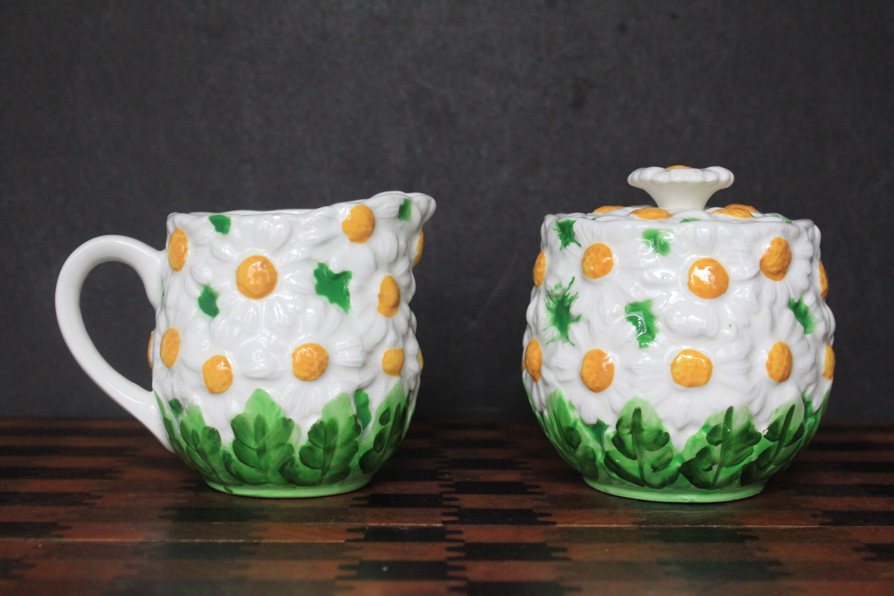 Vintage Lefton Daisytime Sugar and Creamer Set. Cute Ceramic