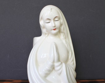 Virgin Mary Planter For Vintage Religious Mantel Decor. White Porcelain, Red Lips, Madonna, Praying Hands. Housewarming, Hostess, Gift.