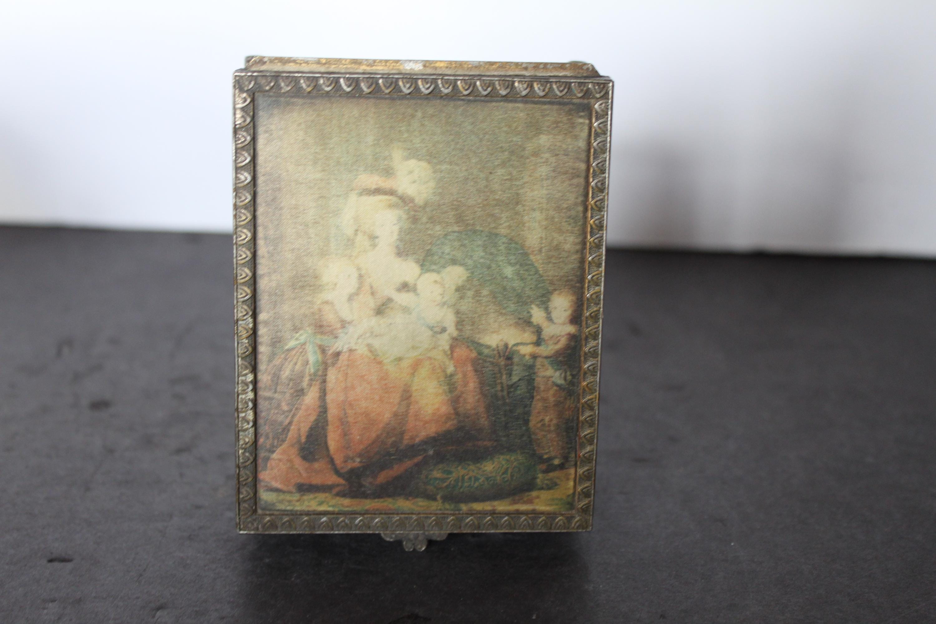 Vintage Marie Antoinette Box - Etsy