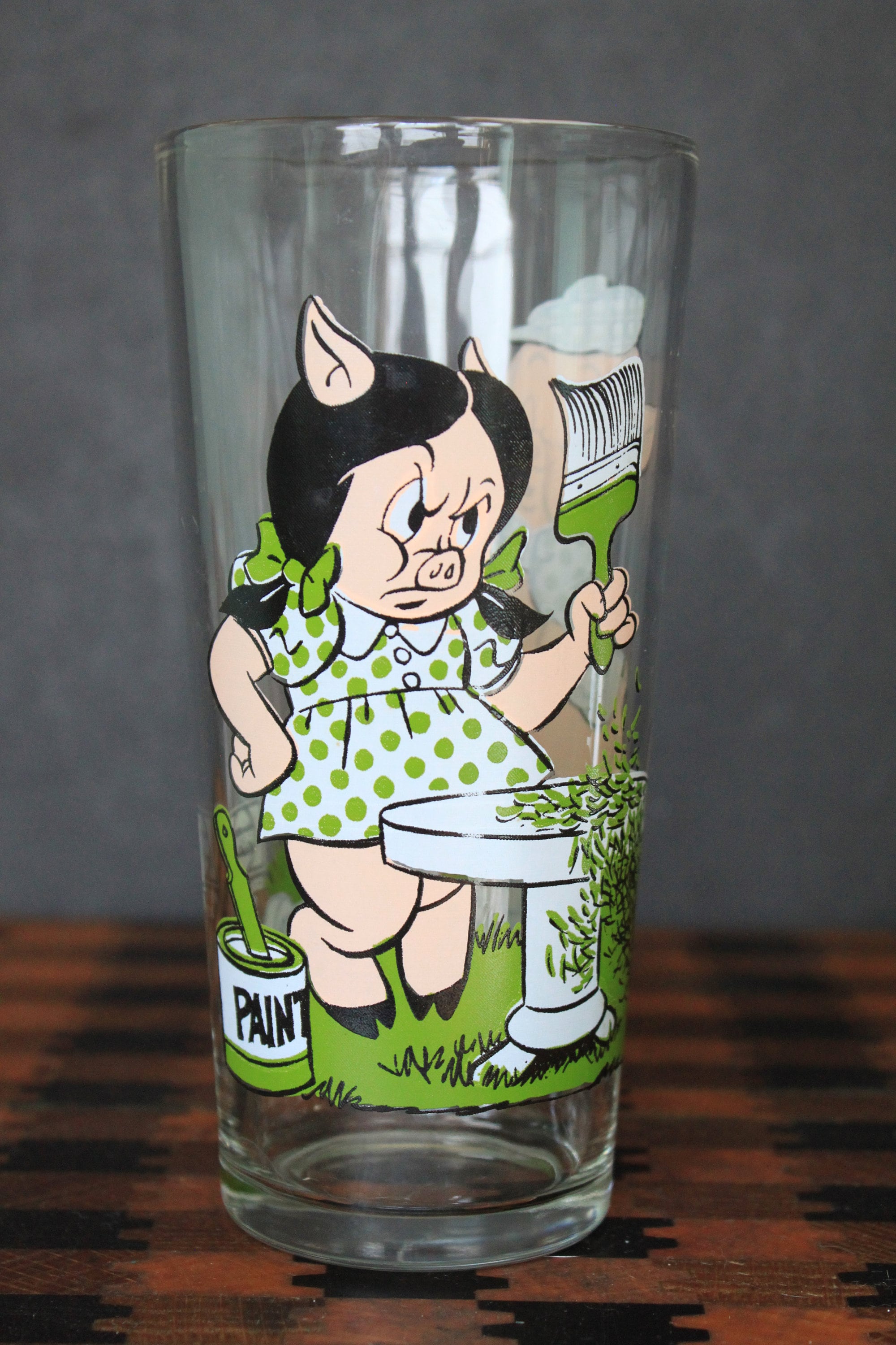 Looney Tunes Pepsi Glass for Vintage Collectible Decor. 1976 Glass