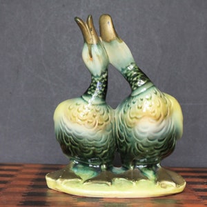 Vintage Duck Planter. Hulls Ceramic Planter, Cute Little Duck Pair, Rustic Cabin Mantel Decor, Grandmacore, Housewarming, Hostess, Gardener.