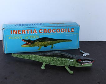 Vintage Wind Up Metal Crocodile Toy. In Original Box, WORKING, Kitschy Grandmacore, Gift For A Collector, Housewarming, Hostess.