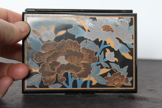 Vintage Oriental Travel Tissue Holder. Plastic, Mirrored Compact, Chrysanthemum, Grandmacore Accessory, Gift For A Collector, Housewarming.