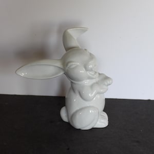 Vintage White Laughing Rabbit. Rosenthal Germany, Manufacturers Defect, Excellent Condition, Grandmacore Easter Mantel Decor, Hostess Gift