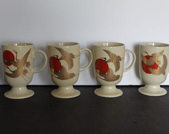 Vintage Golden Crane and Red Sun Mugs. Set Of 4, SLIGHT DAMAGE, Pedestal Base, Retro Grandmacore Kitchen Ware, Gift For Collector, Hostess.
