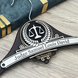 Personalized Hanger for Judge, Personalized Gift for Judge, Gift for Lawyers, Investiture Ceremony Gift, Personalized Hanger for Lawyers