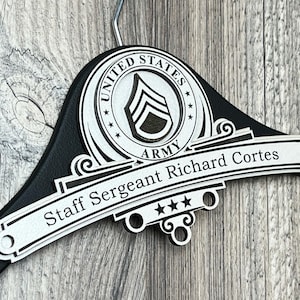 Personalized US Army Rank Hanger: Engraved Military Gift