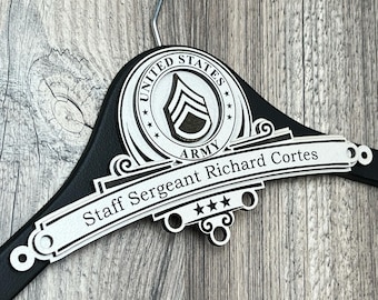 US Army Personalized Gift, Personalized Military Christmas Gifts, US Army Rank Hanger, US Army Graduation Gift, Army Retired Gift