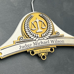 Personalized Hanger for Judge, Law School Graduation, Personalized Gift for Judge, Retirement Gift for Judge, Gift for New Lawyer