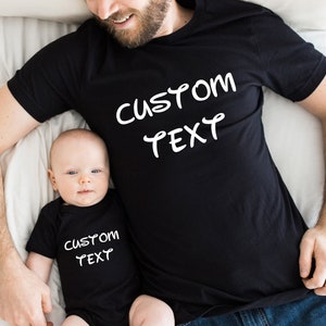 Impression de t-shirts personnalisés avec des designs personnalisés pour des déclarations de style uniques, une chemise avec texte personnalisé, une chemise personnalisée.
