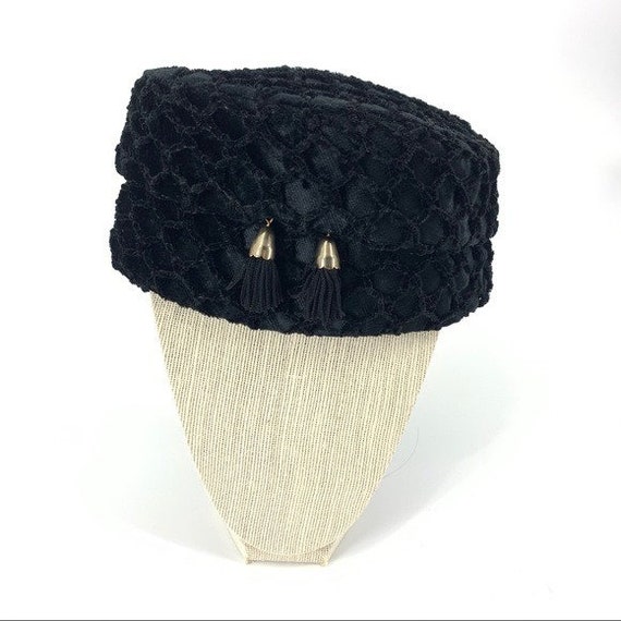 Vintage pill box hat