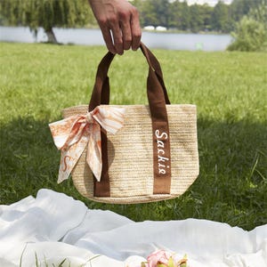 Personalized Burlap Tote Bag Bridesmaid Tote Bag Custom Straw Bag Bride Bag Gifts for Her Hen Party Bag Bachelor Gift Bachelorette Party Bag
