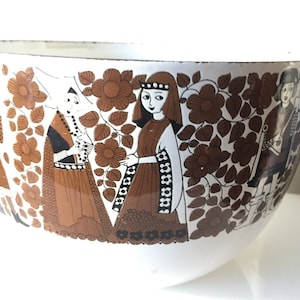 1950s Arabia Finel Kaj Franck Esteri Tomula &#39;Ritari&#39; Medieval Troubadour Enamel Bowl Finland