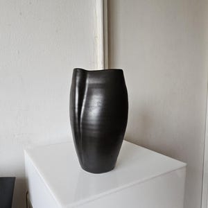 Vintage Mid 20C Sculptural Organic Black Satin Glaze Studio Pottery Vase image 3
