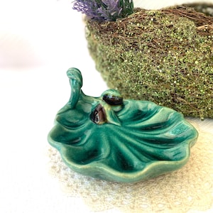 Vintage Ceramic Leaf Dish: Green Trinket Candy Dish by Oriental Accents