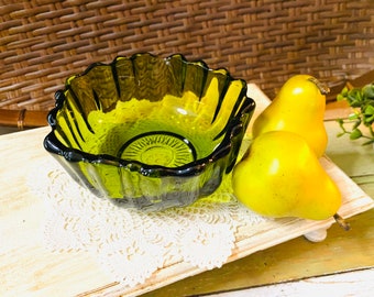 Heavy Vintage Scalloped Small Avocado Green Bowl Depression Glass