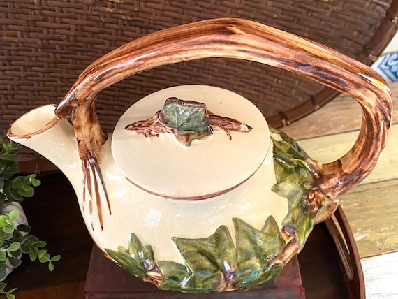 Vintage McCoy 5 Cup Tea Coffee Pot Blue Swirl Leaf Design Pottery Decor  #141 Vtg
