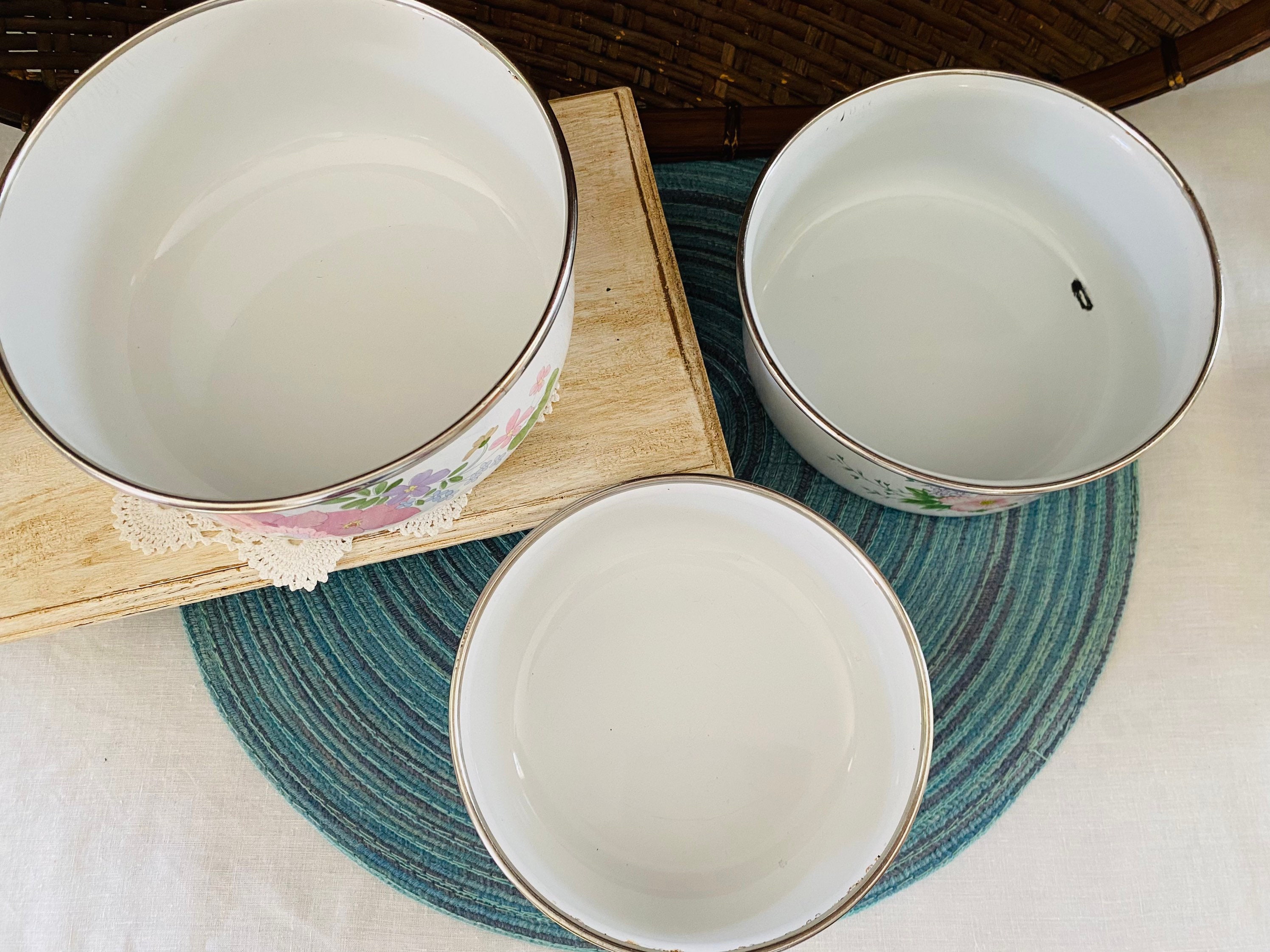 Set of 3 Vintage Enamel Metal Bowls/ Nesting Bowls Etsy