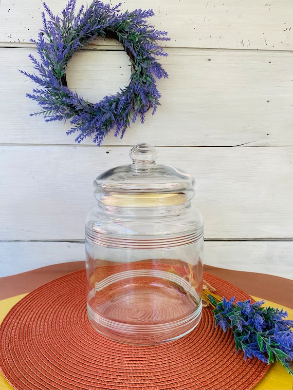 Large Glass Anchor Hocking Storage Jar/ Cookie Jar 