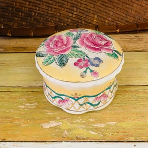 Porcelain Trinket Box/ Jewelry Box / Powder Box