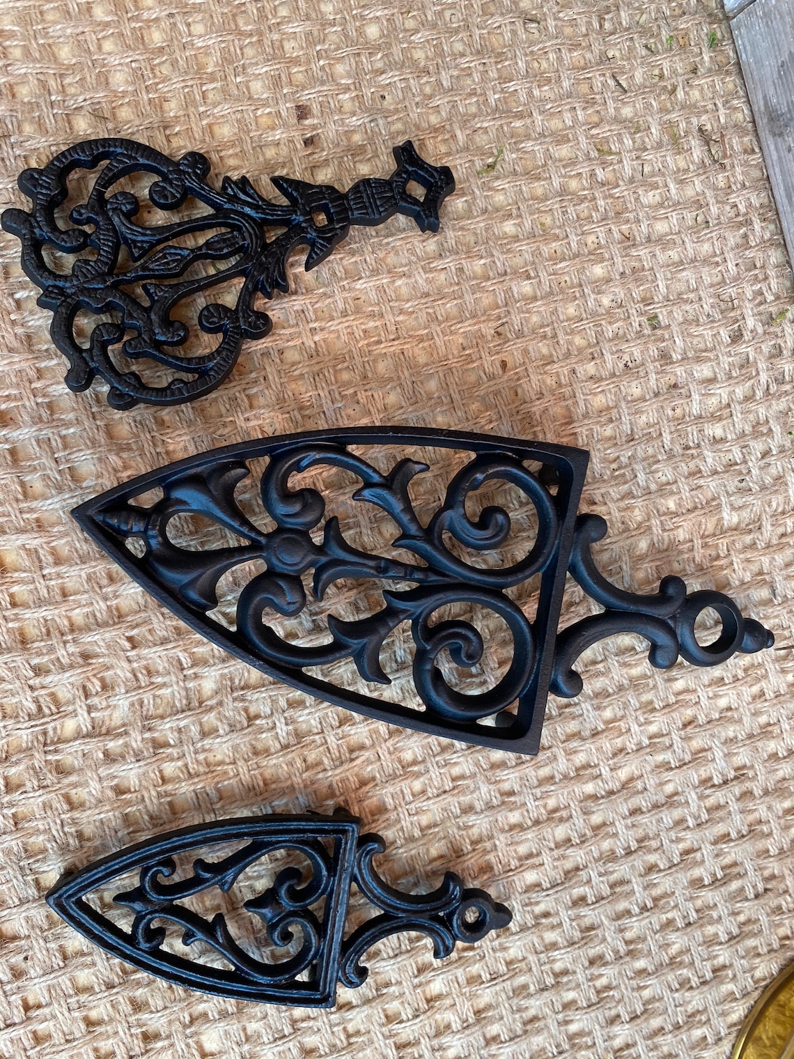 Cast Iron Wilton Trivets Set of 3 Etsy