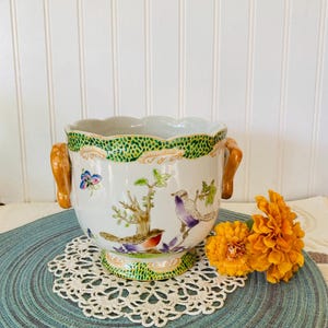 Chinese Jardiniere/ Cache Pot / Planter