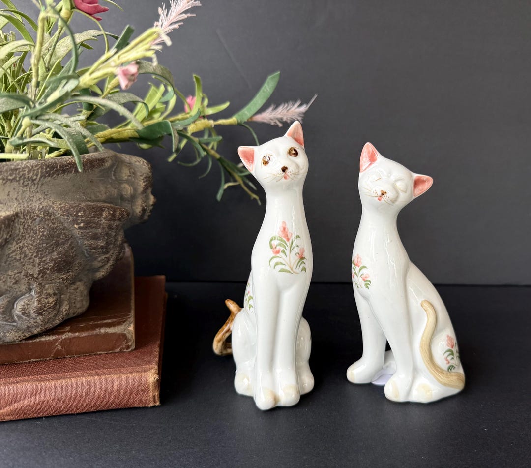Pair of Vintage Porcelain Cat Figurines Andrea by Sadek - Etsy