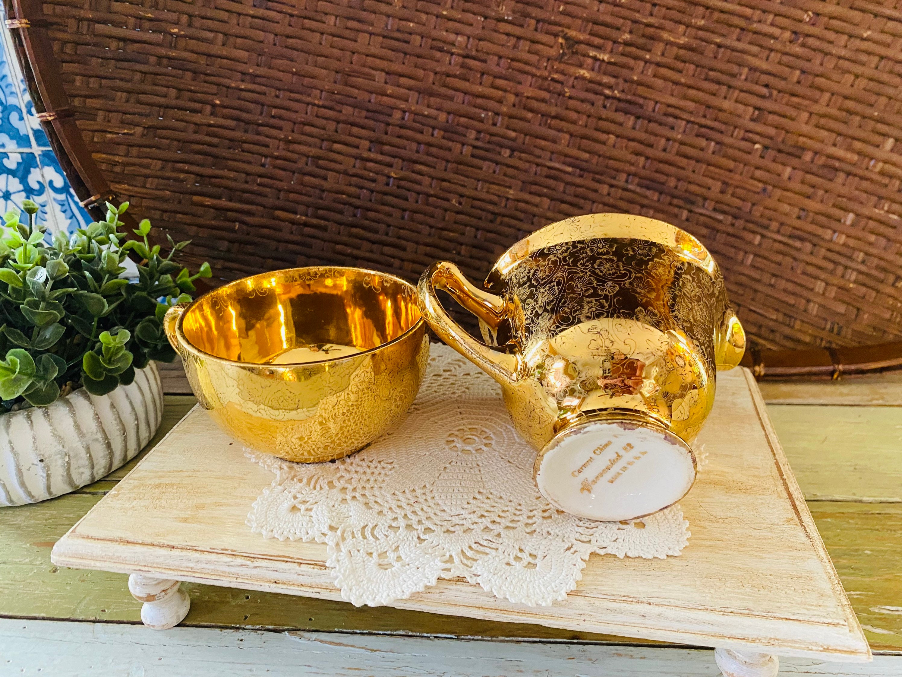 Cardinal China Company Warranted 22K Lady Hamilton Creamer Cardinal China Company Warranted 22K Lady Hamilton Creamer
