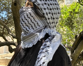 Original Palestinian Kufiya from Palestine - Classic Handmade Kuffeyeh - Arabic Hatta Arafat Scarf - Available in Various Quantities