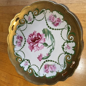 Antique Imperial H&C Carlsbad Austria Hand Painted Garland Roses Cake Plate (#100)