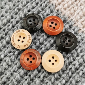 Custom Wooden Buttons for Crochet, Engraved 4 holes Wooden Buttons, Personalized Buttons for Handmade Knitting, 20mm, 23mm, 25mm