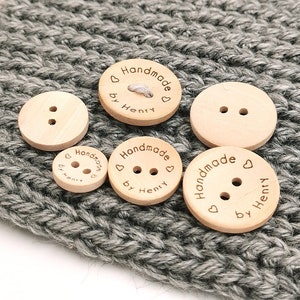 Engraved 2 holes Wooden Buttons, Personalized Buttons for Handmade Knitting, Customized Button for Crochet, 15mm, 20mm, 25mm