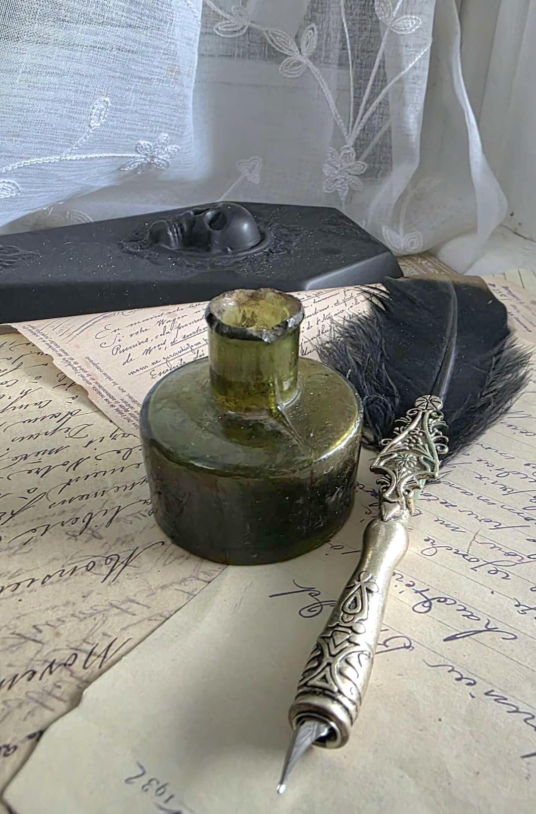 RARE Olive Green 1800's Inkwell * Antique Shear Top Ink Well ...