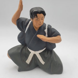 Hakata Mimasu Rare Karate Clay Doll
