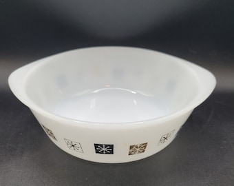 Inland Glass Atomic Snowflake 2 Qt. Casserole Dish