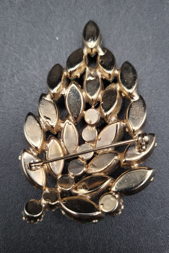 Uranium Glass Leaf Brooch - image 3