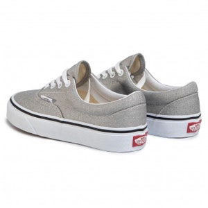 Women&#39;s Authentic Sneakers