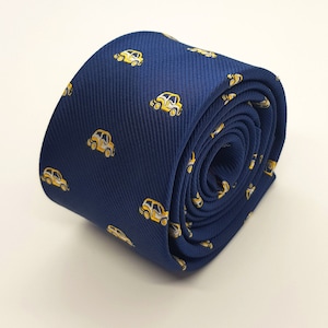 ウェディングカー | ネイビーメンズネクタイ | TailoredTies による刺繍デザイン - T18 | ギフトアイデア