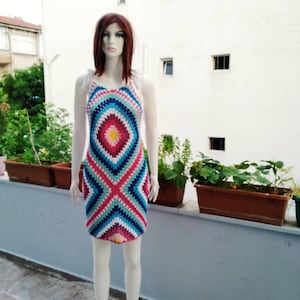 Häkelkleid, Sommerkleid, Oma Quadrat Afghan Häkelkleid, Häkeln, Buntes Kleid, Bademode häkeln