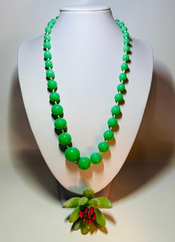 Antique Czech Green Opaline Beaded Glass Necklace… - image 1