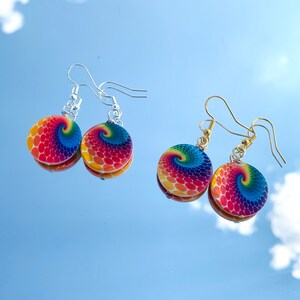 Tie Dye Earrings, Tie Dye Dangle Earrings, Colorful Dangle earrings, Rainbow earrings, Hippie Earrings, Psychedelic earrings, Swirl Earrings