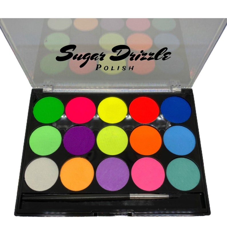 Eyeliner Palette 15 Pan Water Activated UV Cake Eyeliner Face Etsy