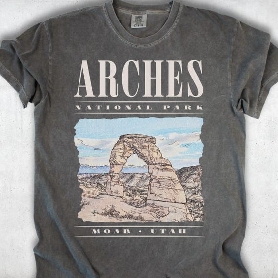 Arches National Park Tee | Retro Nineties Delicate Arch Tshirt, Moab Utah Hiking Shirt