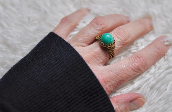 Vintage Brass and Glass Ring, Filigree Twisted Br… - image 5