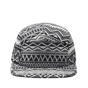 Hatphile Extra Large XL Patchwork Zigzag Jacquard 5 Panel Hat Camp Cap 7 1/2 60 cm Black XL